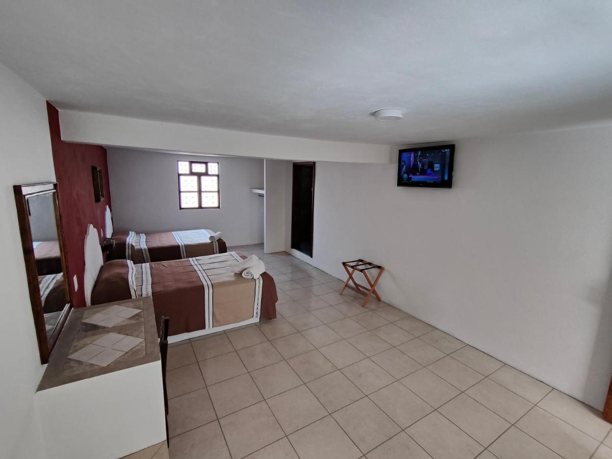 Hotel Hacienda Morales. グアナファト エクステリア 写真