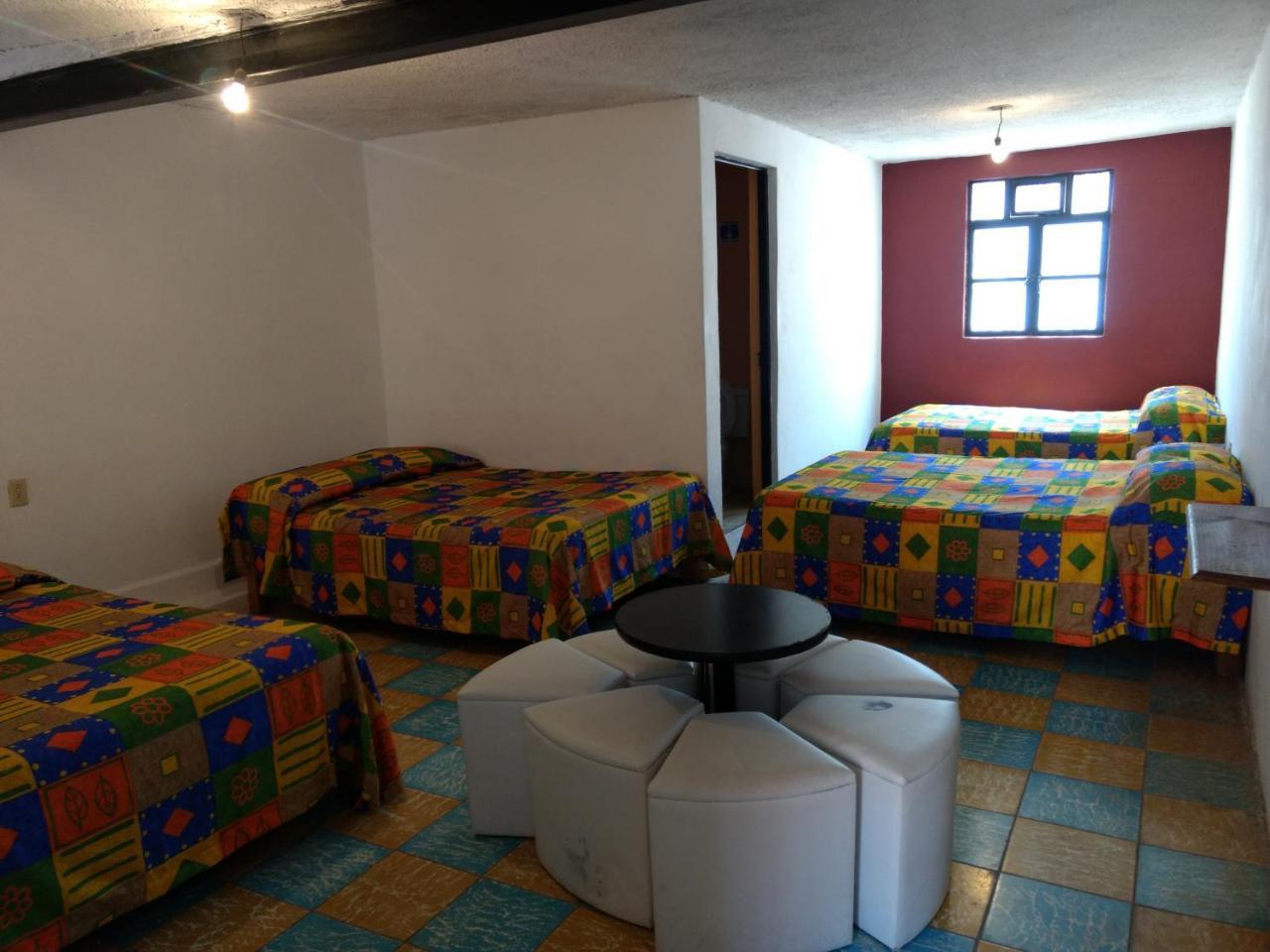 Hotel Hacienda Morales. グアナファト 部屋 写真